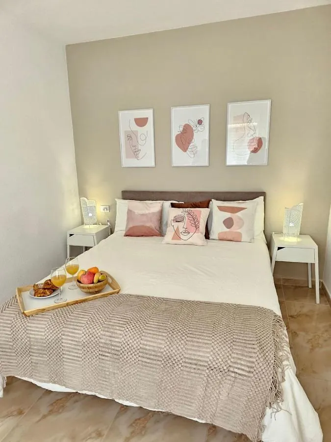 New Holiday Home Beautiful Sea View With Aircon, Costa Adeje Costa Adeje  0*, Costa Adeje (Tenerife)