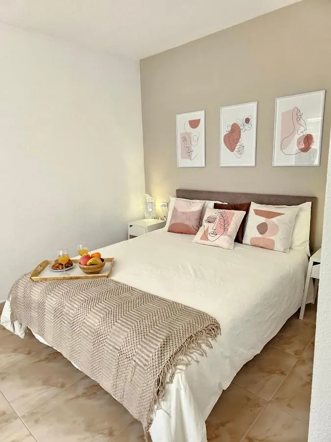 New Holiday Home Beautiful Sea View With Aircon, Costa Adeje Costa Adeje  0*, Costa Adeje (Tenerife) Spain