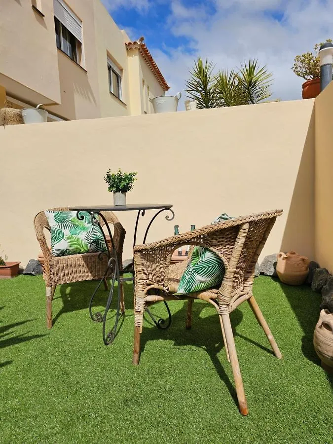 New Holiday Home Beautiful Sea View With Aircon, Costa Adeje Costa Adeje  Apartmán Costa Adeje (Tenerife)